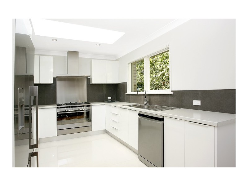 117 Duffy Avenue, Thornleigh NSW 2120