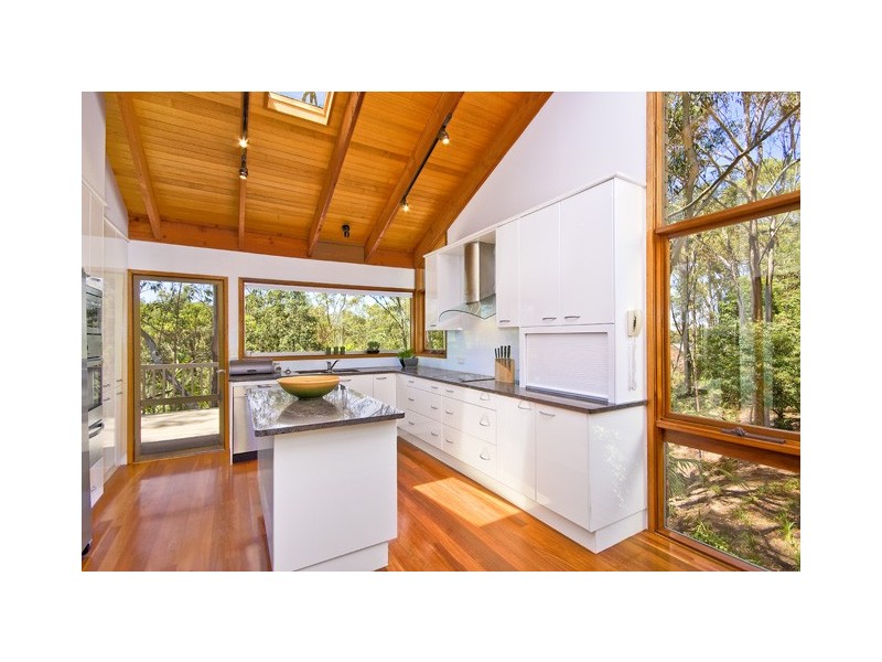 5 Pembroke Avenue, Turramurra NSW 2074