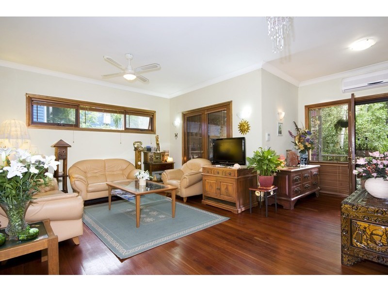 6A Woolcott Avenue, Wahroonga NSW 2076