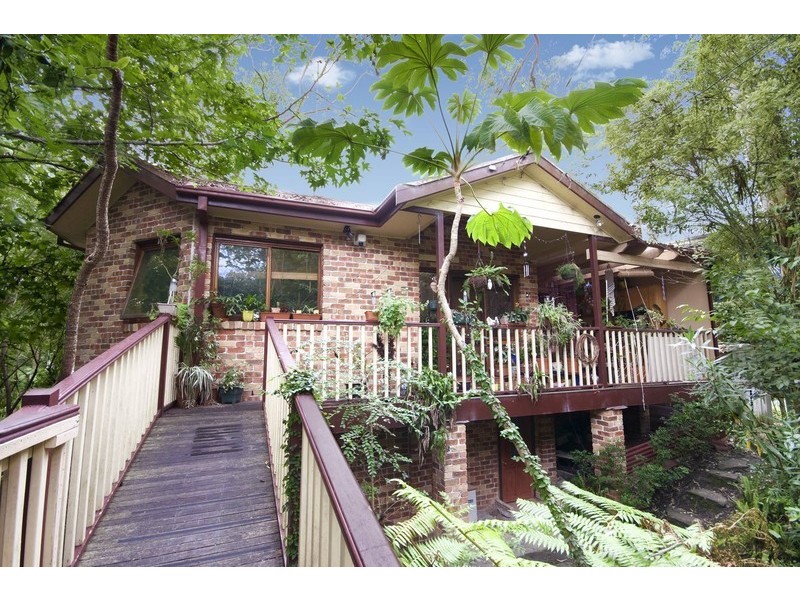 6A Woolcott Avenue, Wahroonga NSW 2076