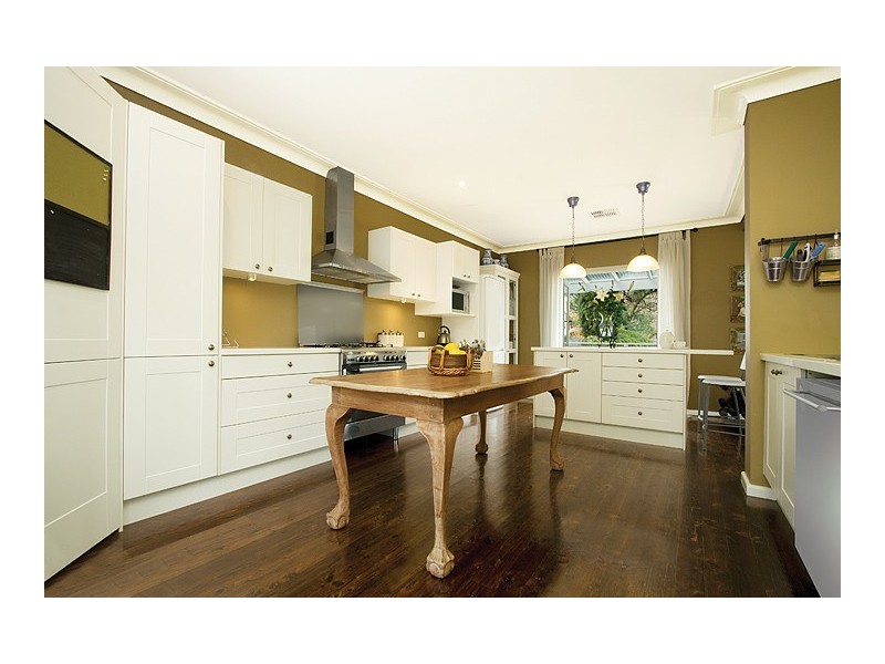 2 Bridgeview Crescent, Thornleigh NSW 2120