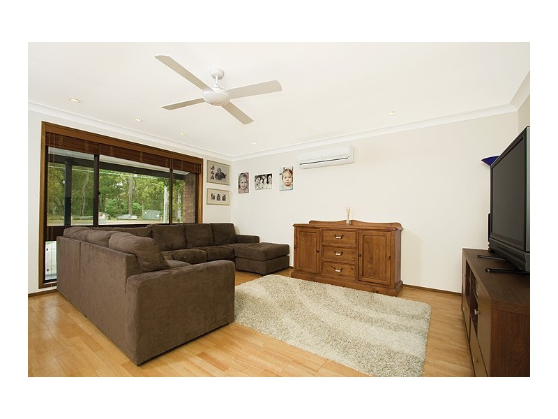 8 Beryl Avenue, Mount Colah NSW 2079