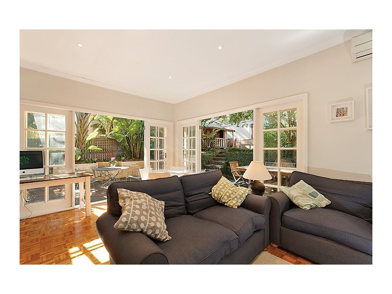6 Lockerbie Road, Thornleigh NSW 2120