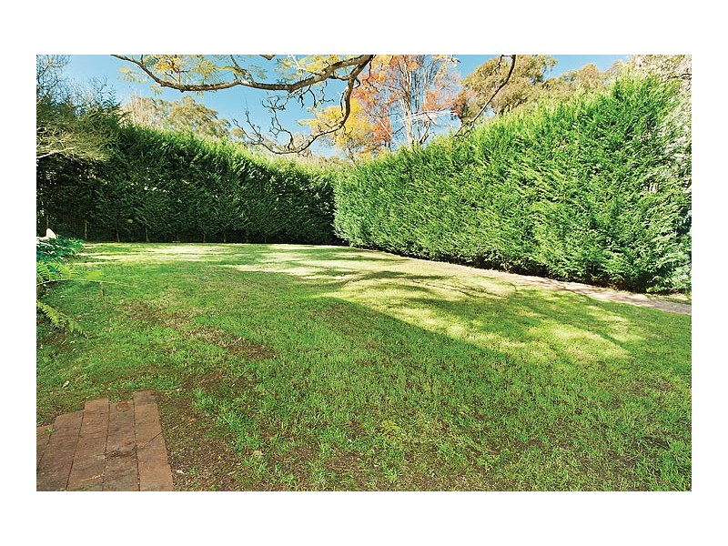 6 Lockerbie Road, Thornleigh NSW 2120