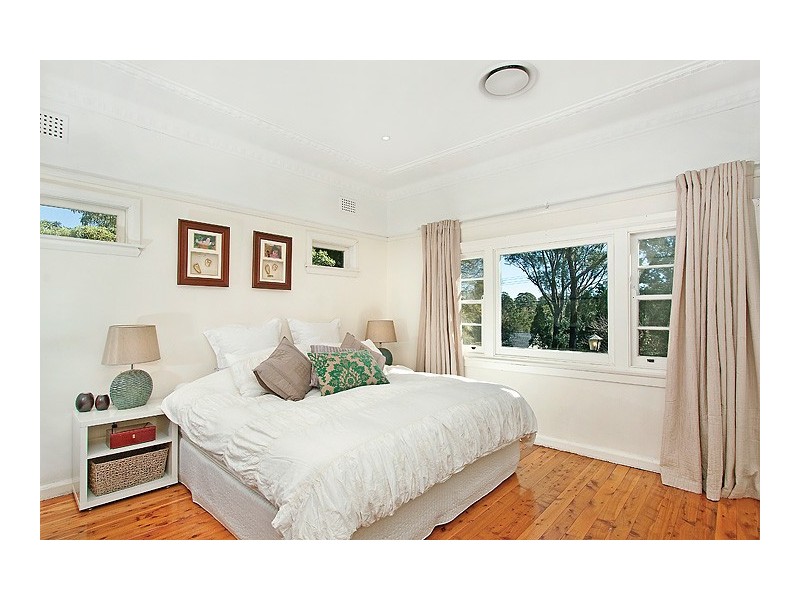 38 Waratah Road, Turramurra NSW 2074