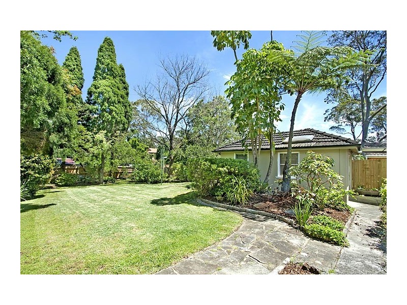 2 Collings Street, Wahroonga NSW 2076