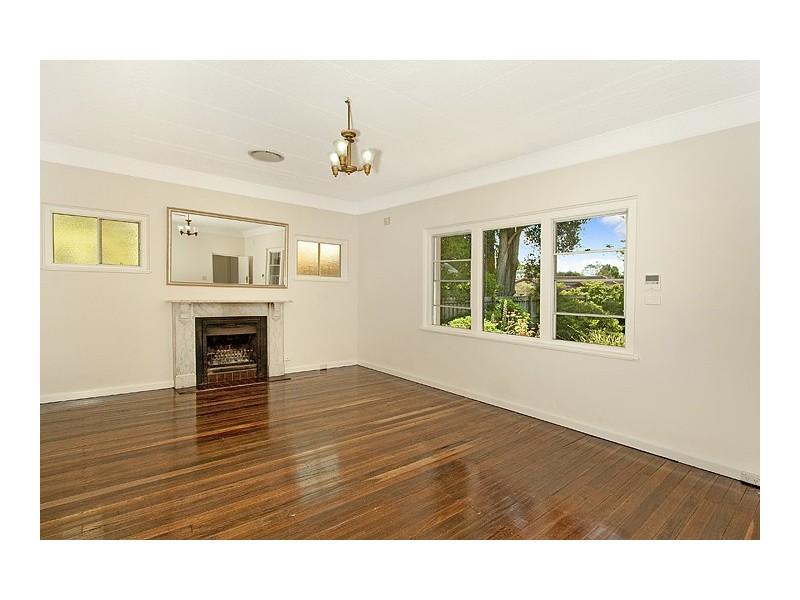 2 Collings Street, Wahroonga NSW 2076