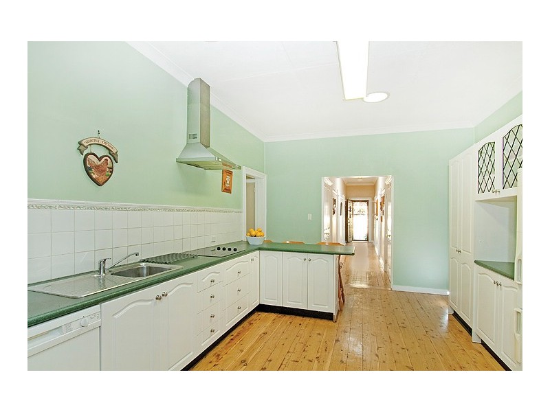 15 Royston Parade, Asquith NSW 2077