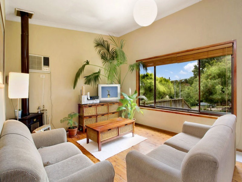 19 Nyara Road, Mount Kuring-gai NSW 2080
