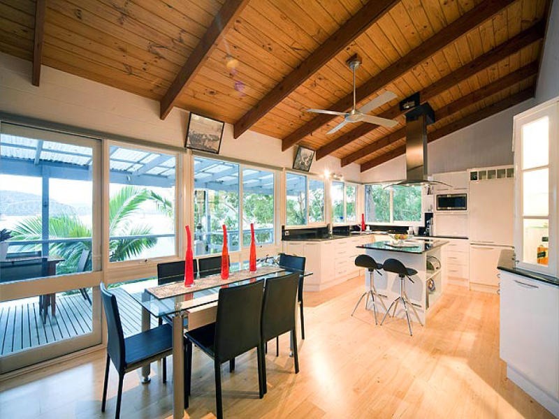 70 Riverview Avenue, Dangar Island NSW 2083