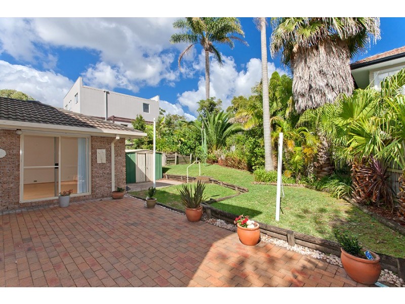 11A Clontarf Street, Seaforth NSW 2092