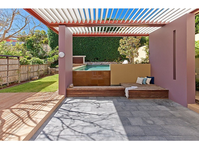 18 Moore Street, Clontarf NSW 2093