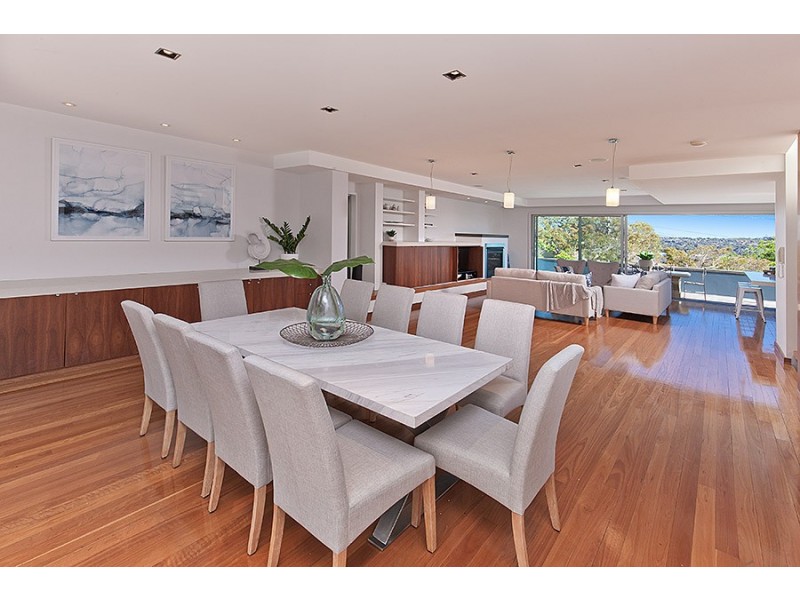 18 Moore Street, Clontarf NSW 2093