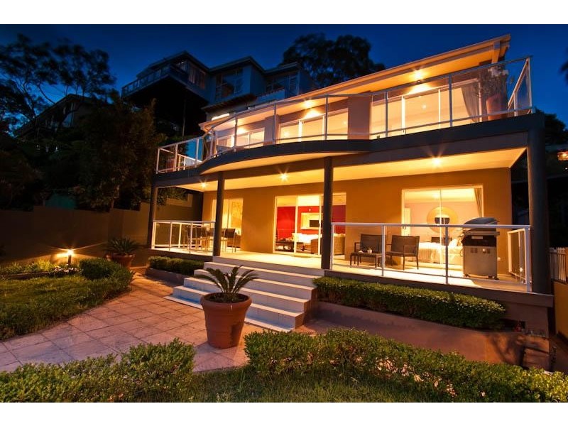 16 Bligh Crescent, Seaforth NSW 2092