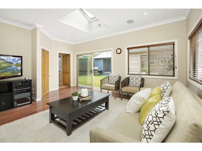 2 Woodbine Street, North Balgowlah NSW 2093