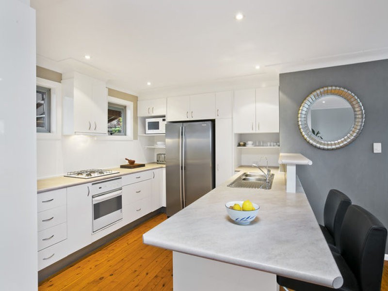 62 Southern Cross Way, Allambie Heights NSW 2100