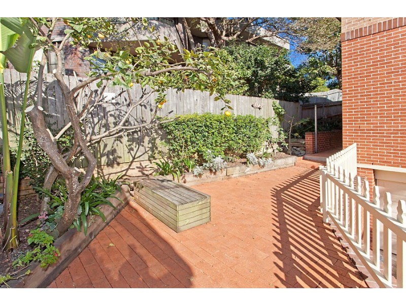 1/4 Suwarrow Street, Fairlight NSW 2094