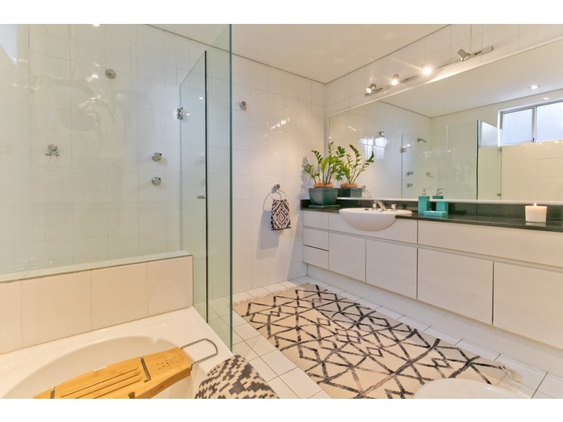 2/22 Parriwi Road, Mosman NSW 2088