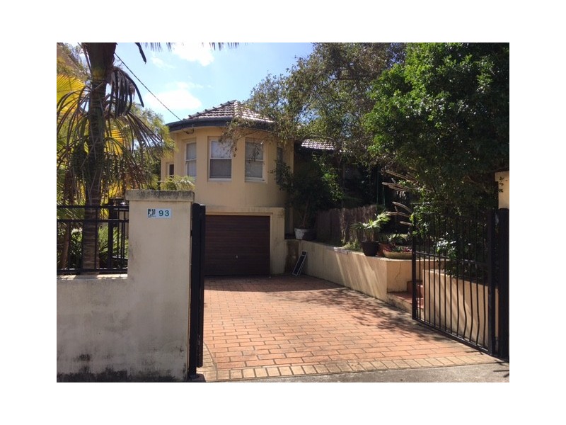 93 Crown Rd, Queenscliff NSW 2096
