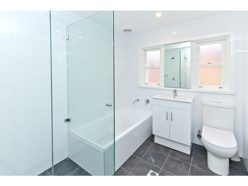 10 Harbour View Street, Clontarf NSW 2093