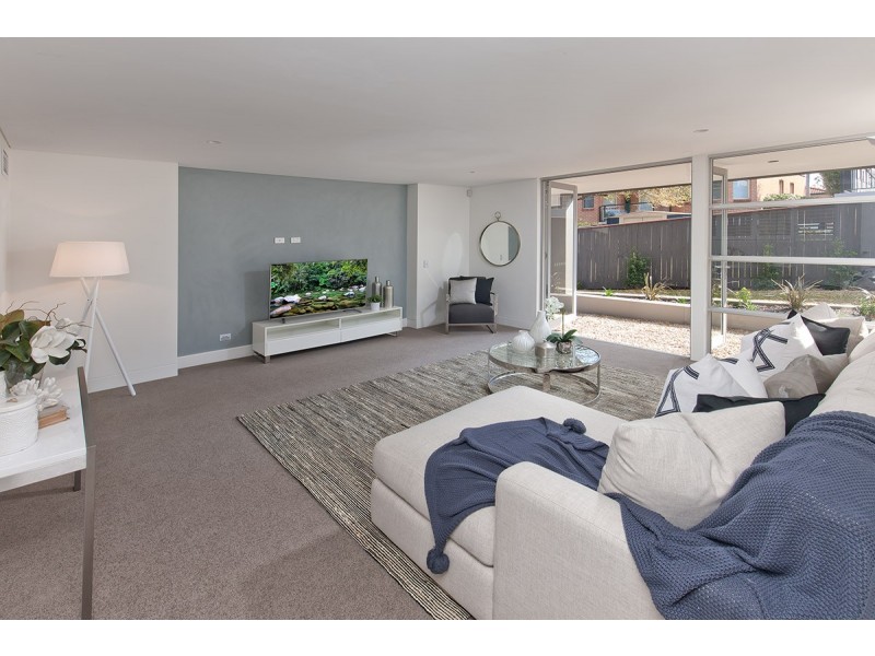 2A Panorama Pde, Seaforth NSW 2092