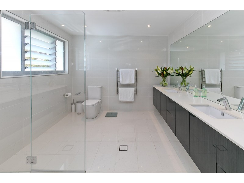 12 Aden Street, Seaforth NSW 2092