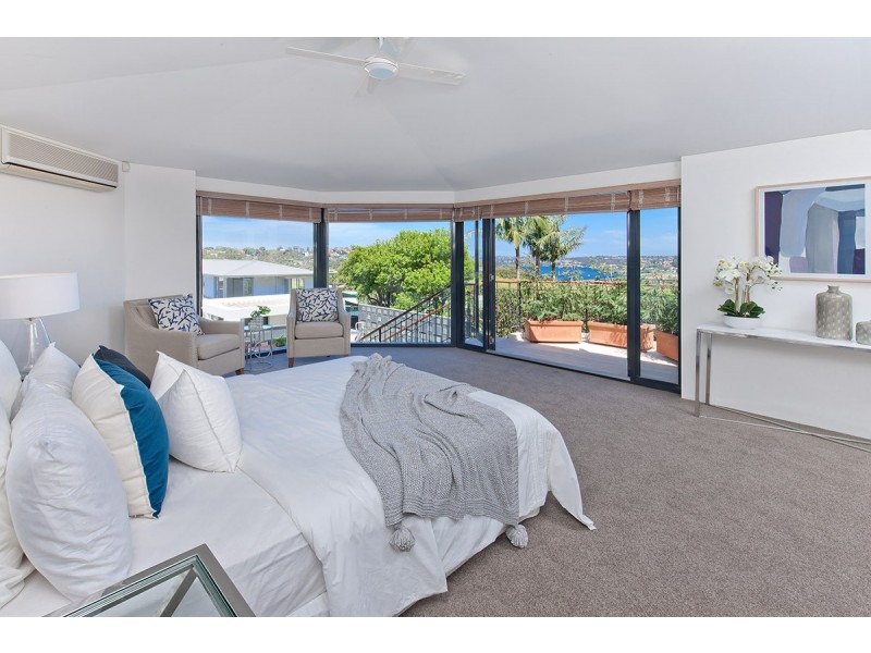 2 Panorama Parade, Seaforth NSW 2092