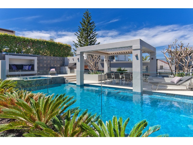 2 Panorama Parade, Seaforth NSW 2092