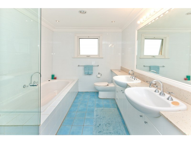 24 Gordon Street, Clontarf NSW 2093