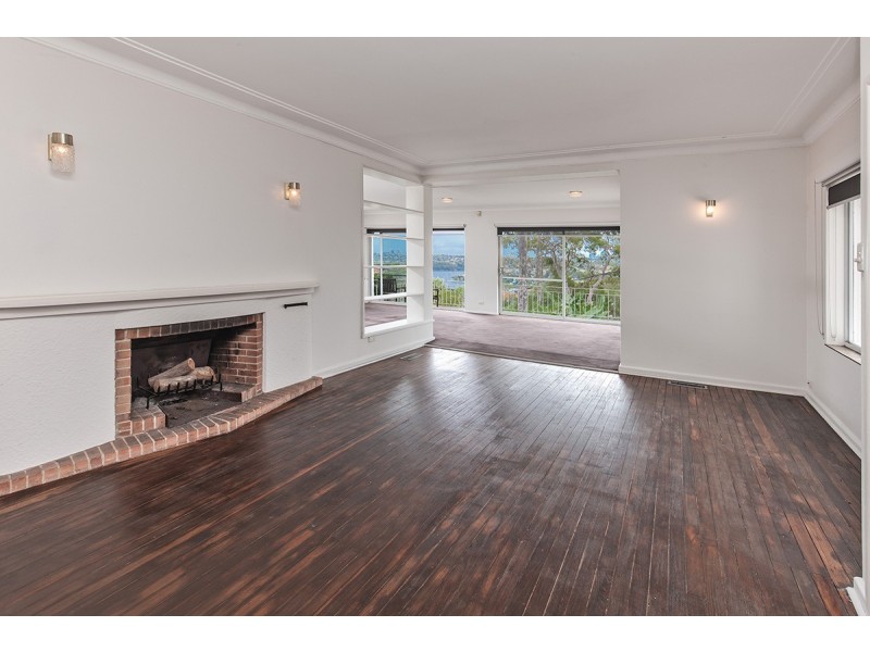 12 Russell Street, Clontarf NSW 2093