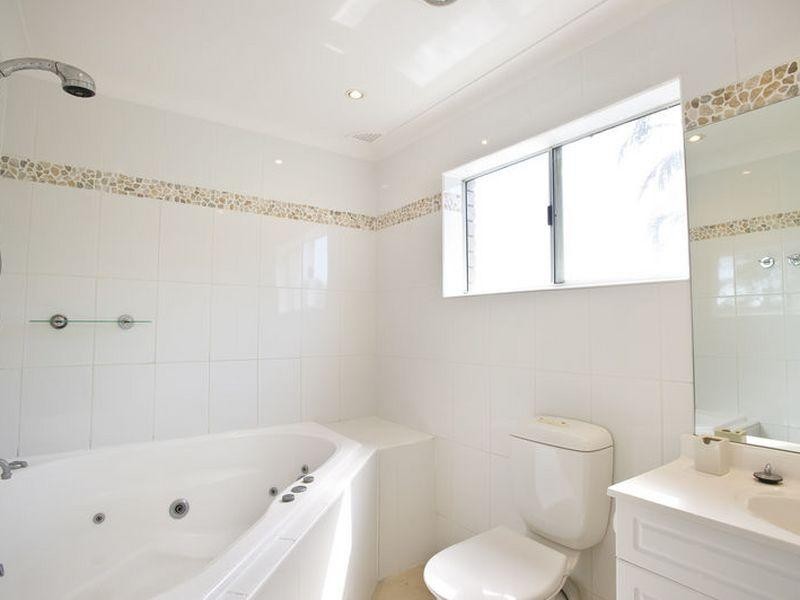 4a Princes Promenade, Seaforth NSW 2092