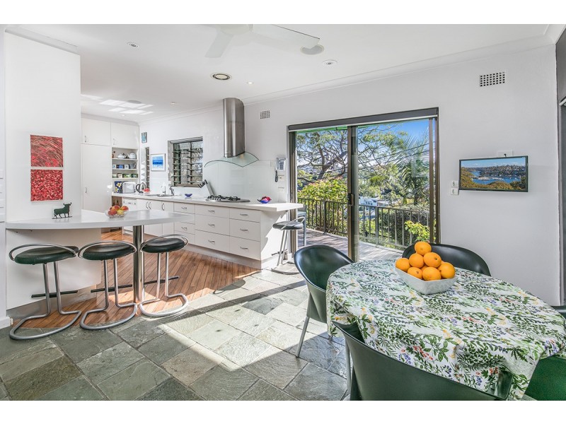 34 Peronne Avenue, Clontarf NSW 2093