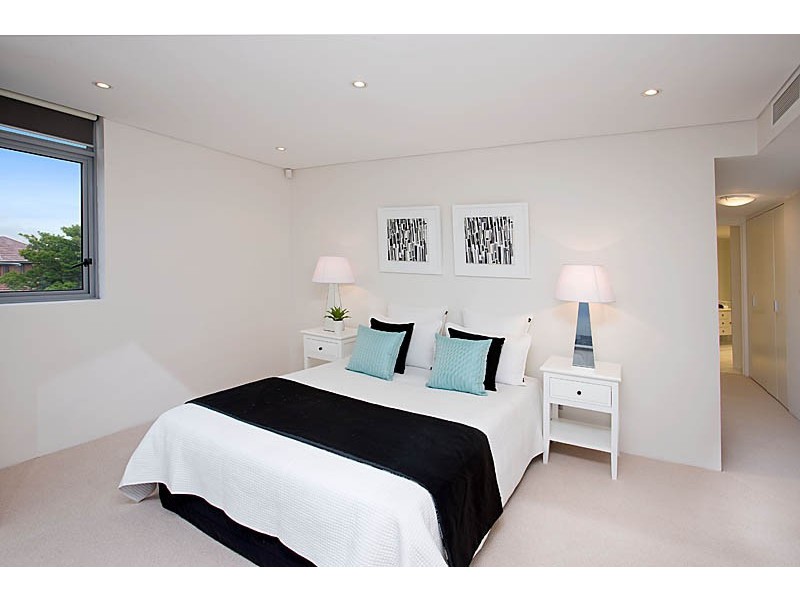 36/28-32 Crown Road, Queenscliff NSW 2096