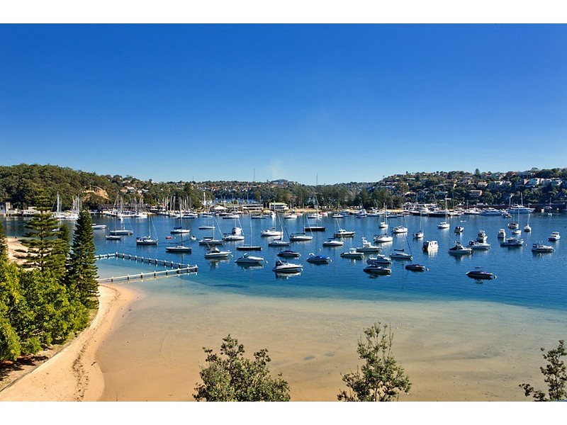 1 Peronne Avenue, Clontarf NSW 2093