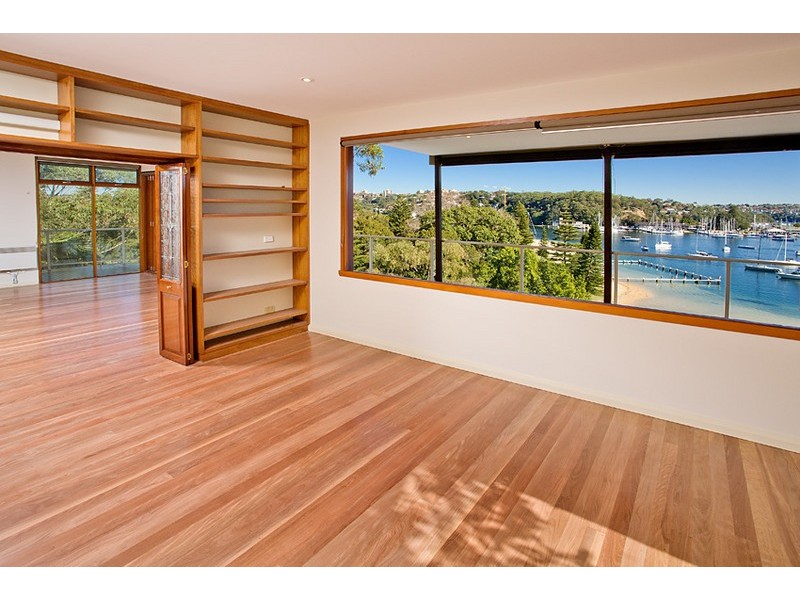 1 Peronne Avenue, Clontarf NSW 2093