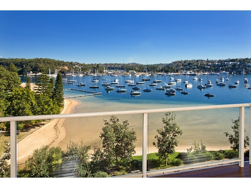 1 Peronne Avenue, Clontarf NSW 2093