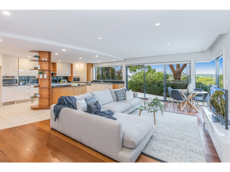 37 Gurney Crescent, Seaforth NSW 2092