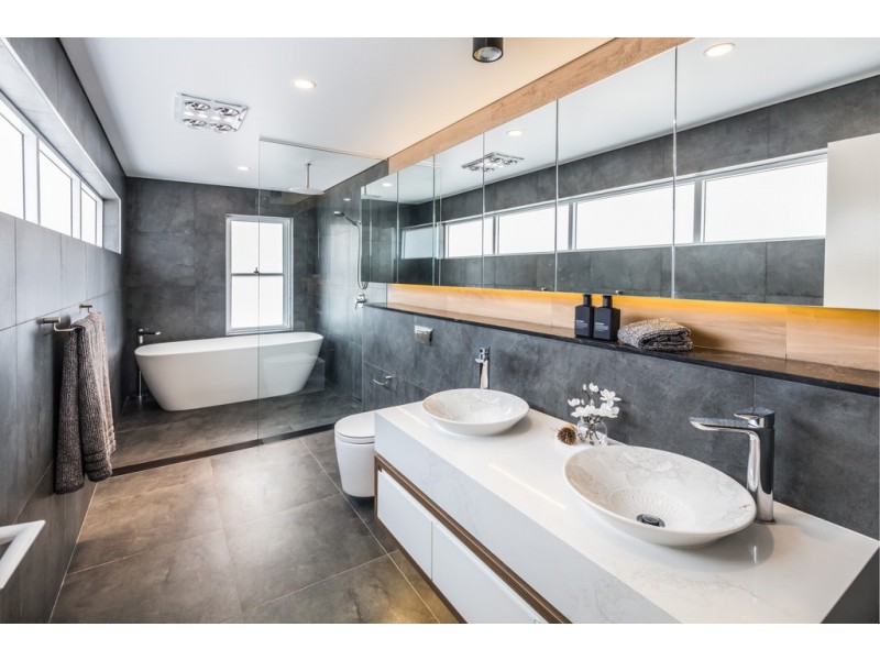 12 Seaforth Crescent, Seaforth NSW 2092