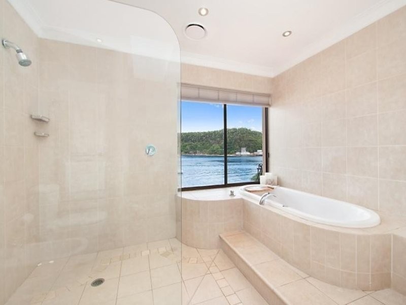 31 Monash Crescent, Clontarf NSW 2093
