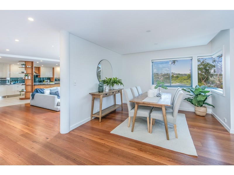 37 Gurney Crescent, Seaforth NSW 2092