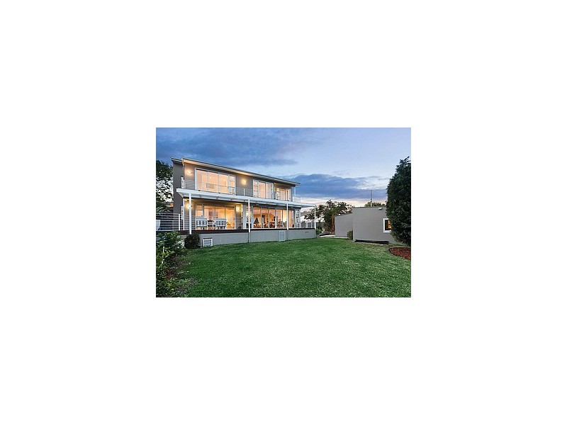 32 Richmond Road, Seaforth NSW 2092