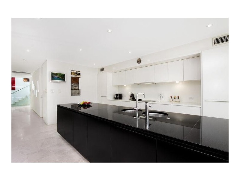 18 Esther Road, Mosman NSW 2088