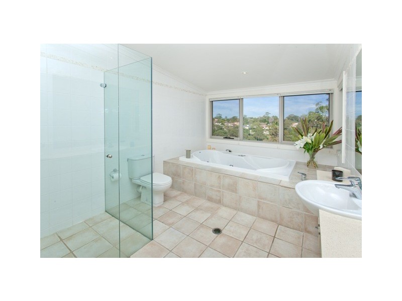 17 Jenner Street, Seaforth NSW 2092