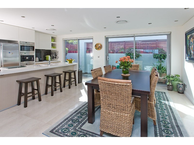 8/21  Clifford Avenue, Fairlight NSW 2094