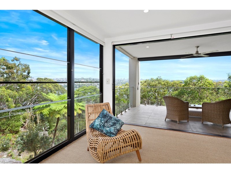 1 Barrabooka Street, Clontarf NSW 2093