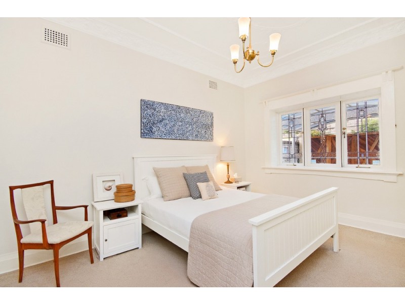 7 Clifford Ave, Fairlight NSW 2094