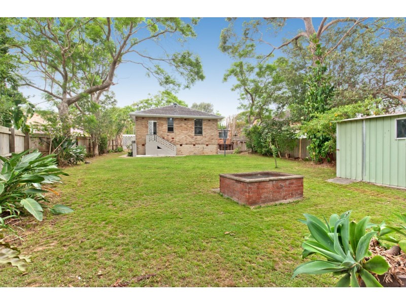 30 Montauban Avenue, Seaforth NSW 2092