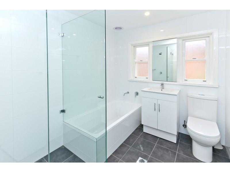 10 Harbour View Street, Clontarf NSW 2093