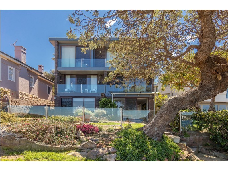 2/15 Fairlight Crescent, Fairlight NSW 2094