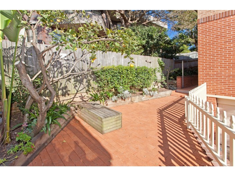 1/4 Suwarrow Street, Fairlight NSW 2094